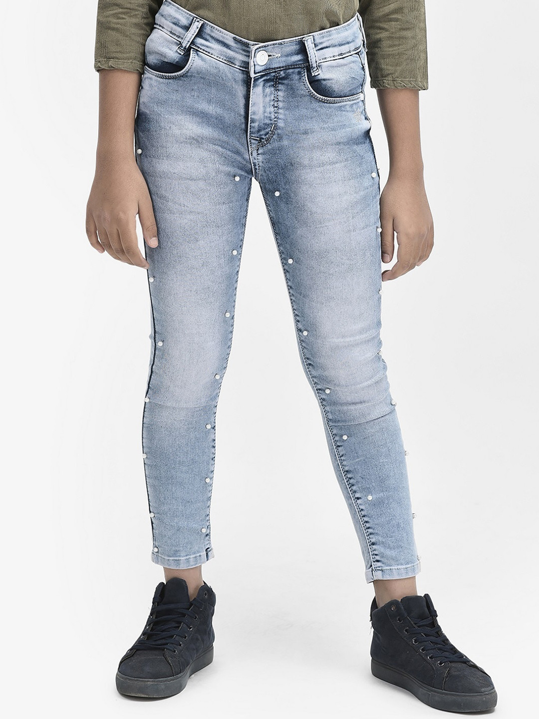 

Crimsoune Club Girls Mid-Rise Slim Fit Embellished Heavy Fade Stretchable Jeans, Blue