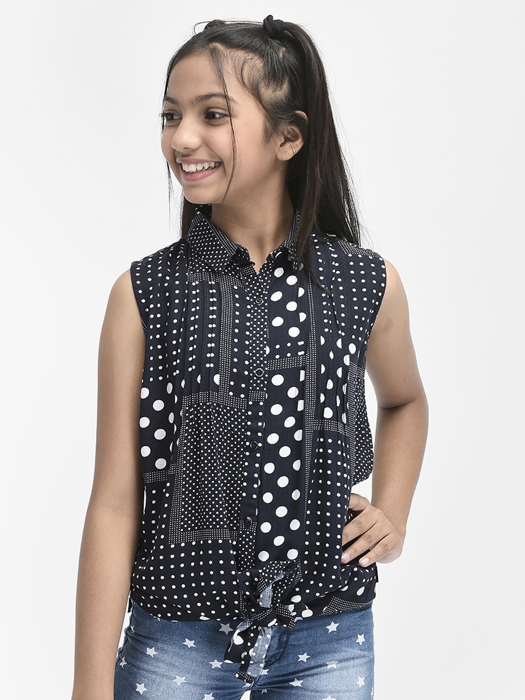 

Crimsoune Club Girls Geometric Printed Sleeveless Tie-Up Casual Shirt, Navy blue