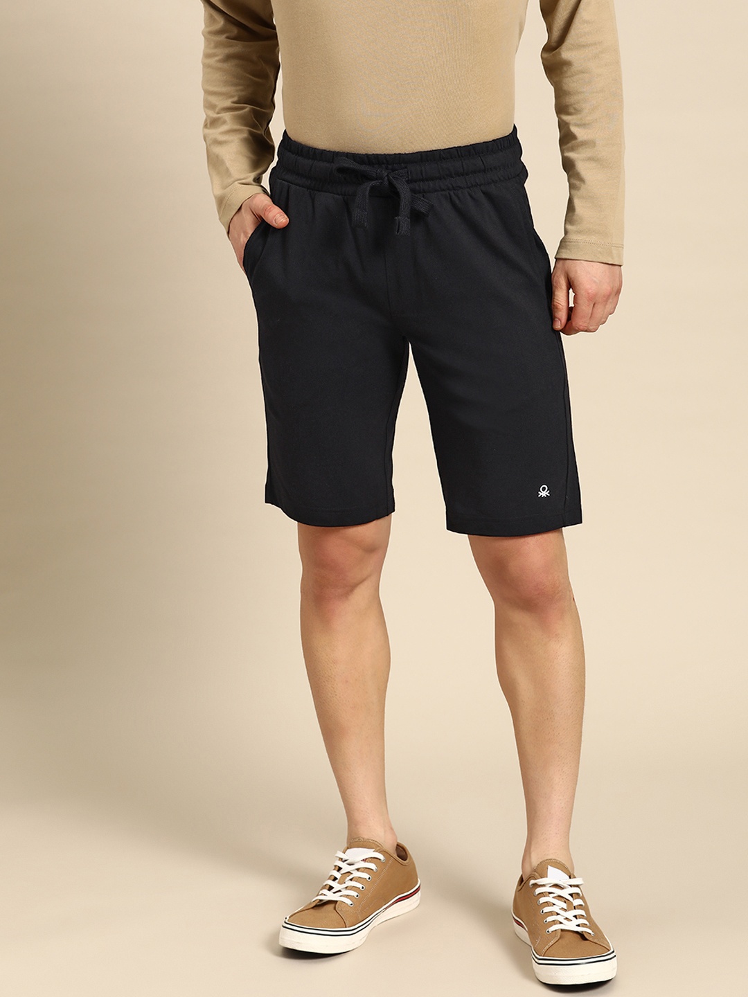 

United Colors of Benetton Men Pure Cotton Shorts, Black
