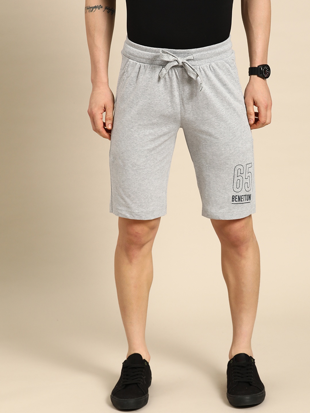 

United Colors of Benetton Men Pure Cotton Shorts, Grey