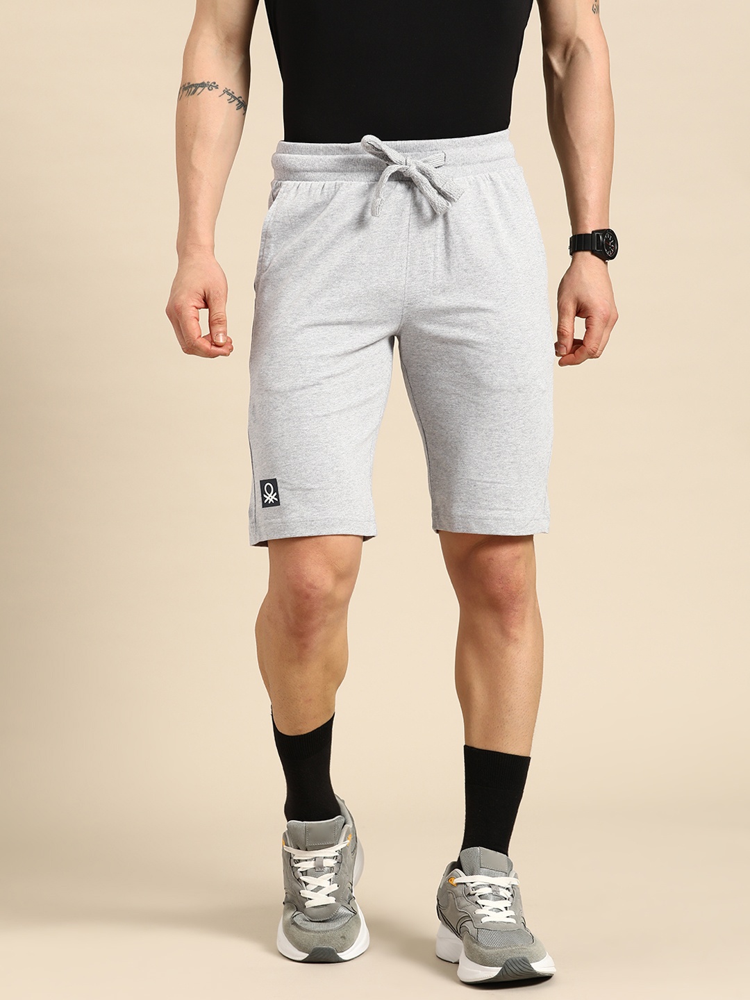 

United Colors of Benetton Men Pure Cotton Shorts, Grey