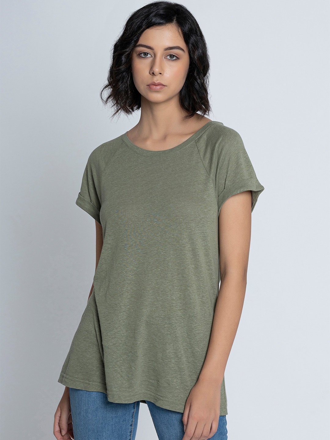 

B.Copenhagen Round Neck Raglan Sleeves Top, Green
