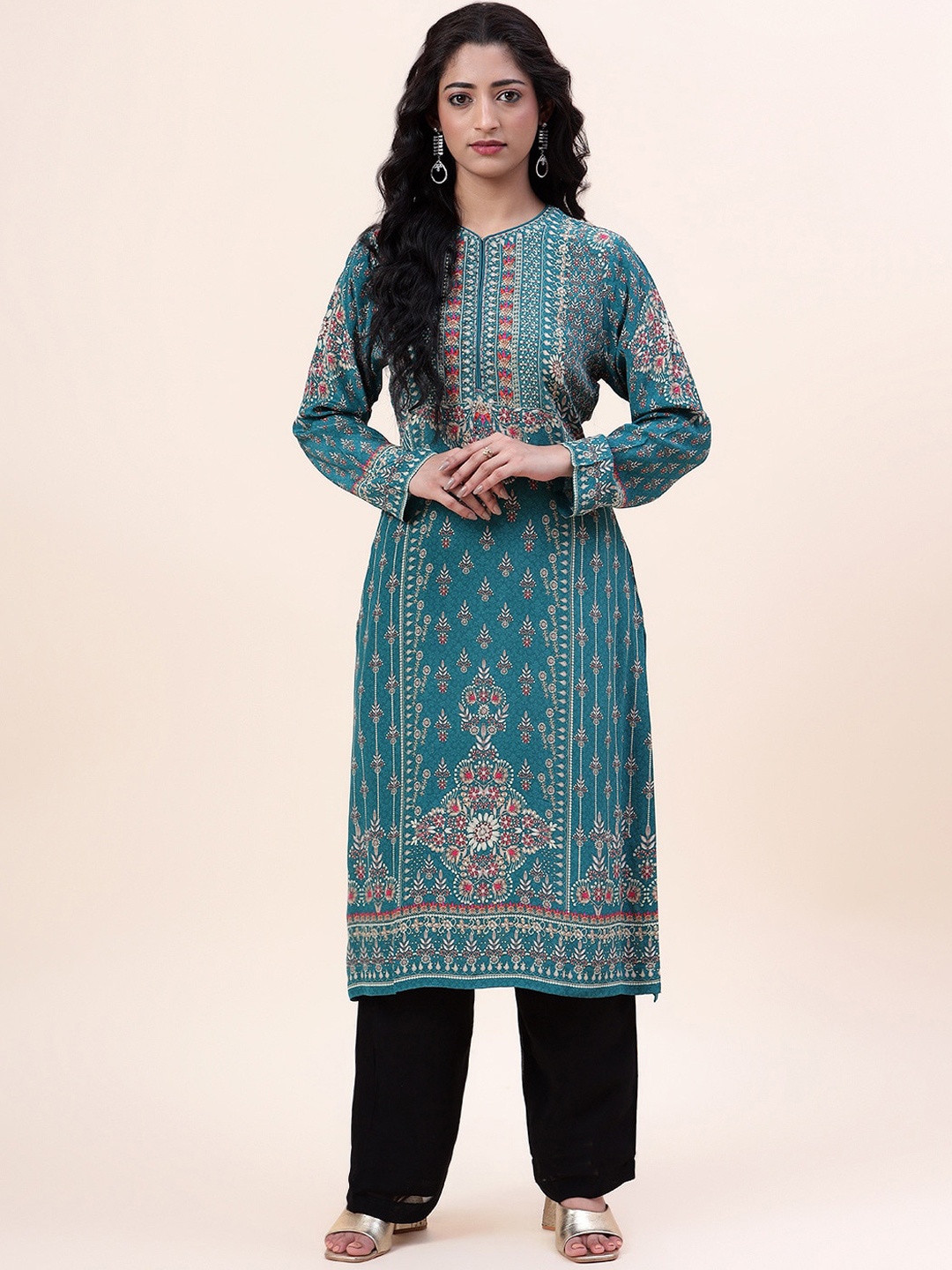 

Meena Bazaar Ethnic Motifs Printed Round Neck Sequinned Work Kurta, Blue
