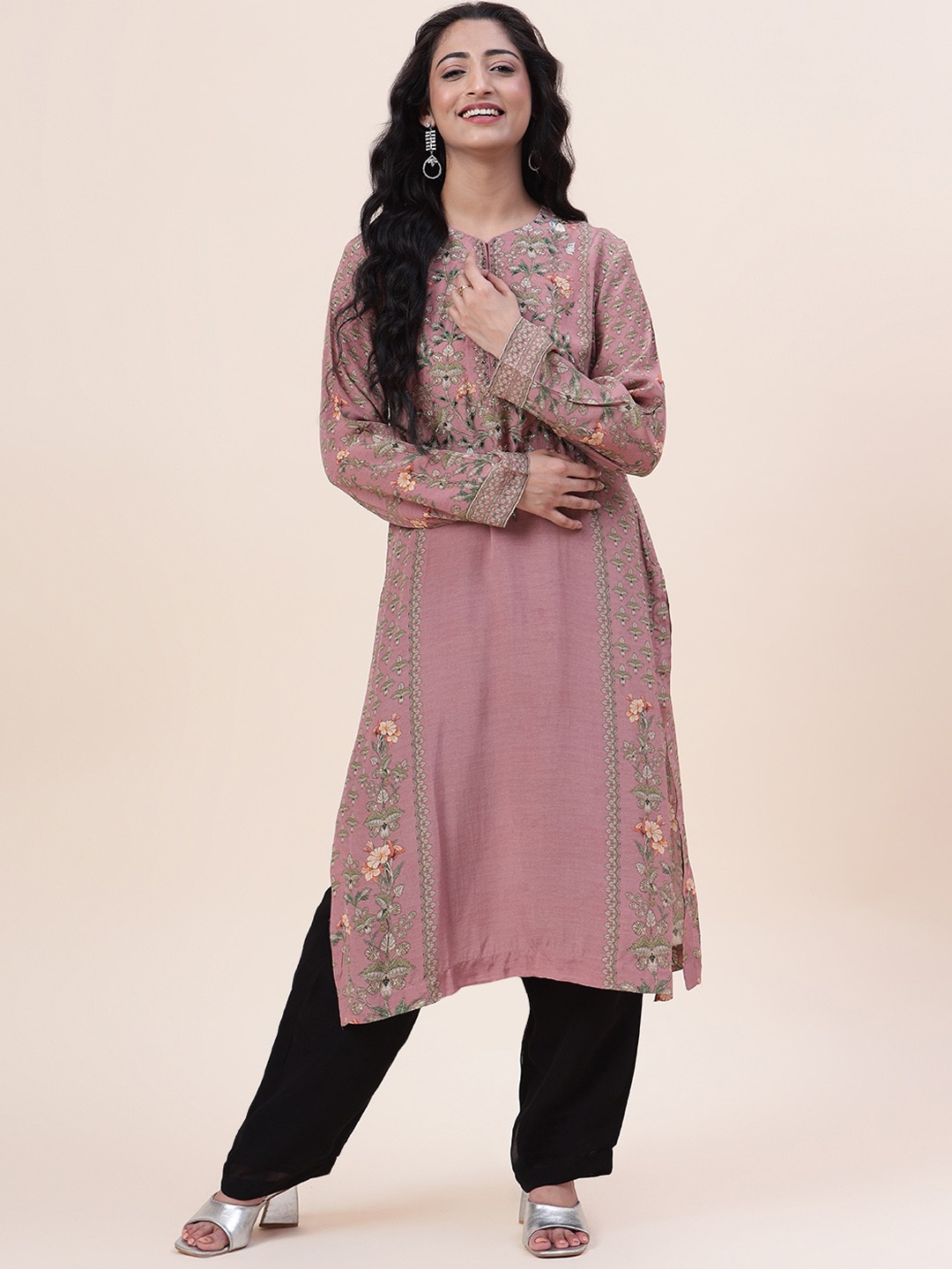 

Meena Bazaar Ethnic Motifs Embroidered Thread Work Crepe Kurta, Pink