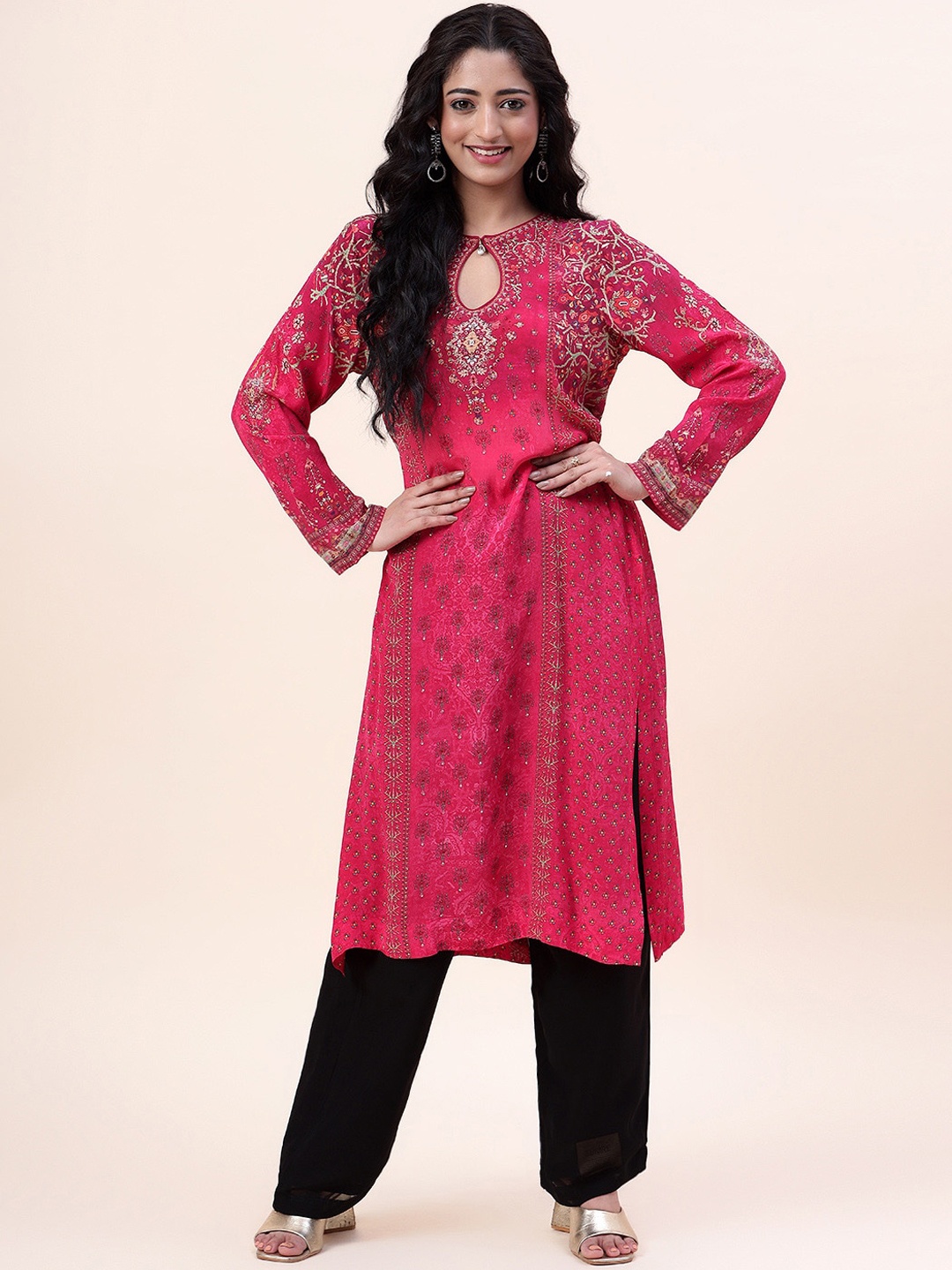 

Meena Bazaar Floral Printed Keyhole Neck Kurta, Pink