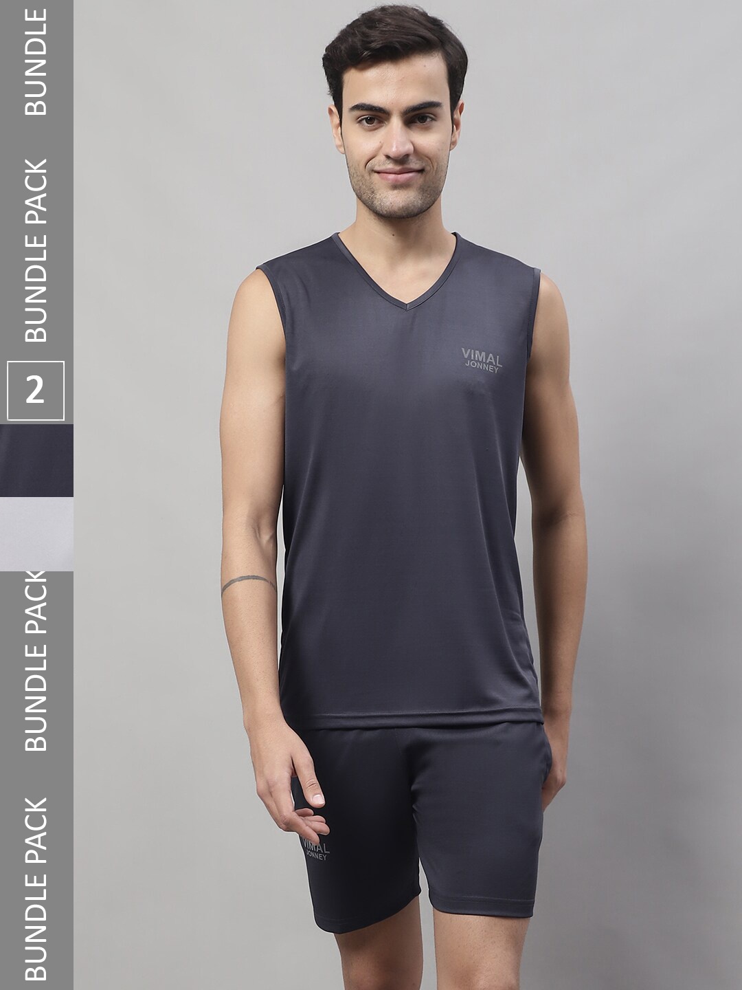 VIMAL JONNEY Pack Of 2 Dry Fit Breathable Lycra T-Shirts & Shorts, Grey