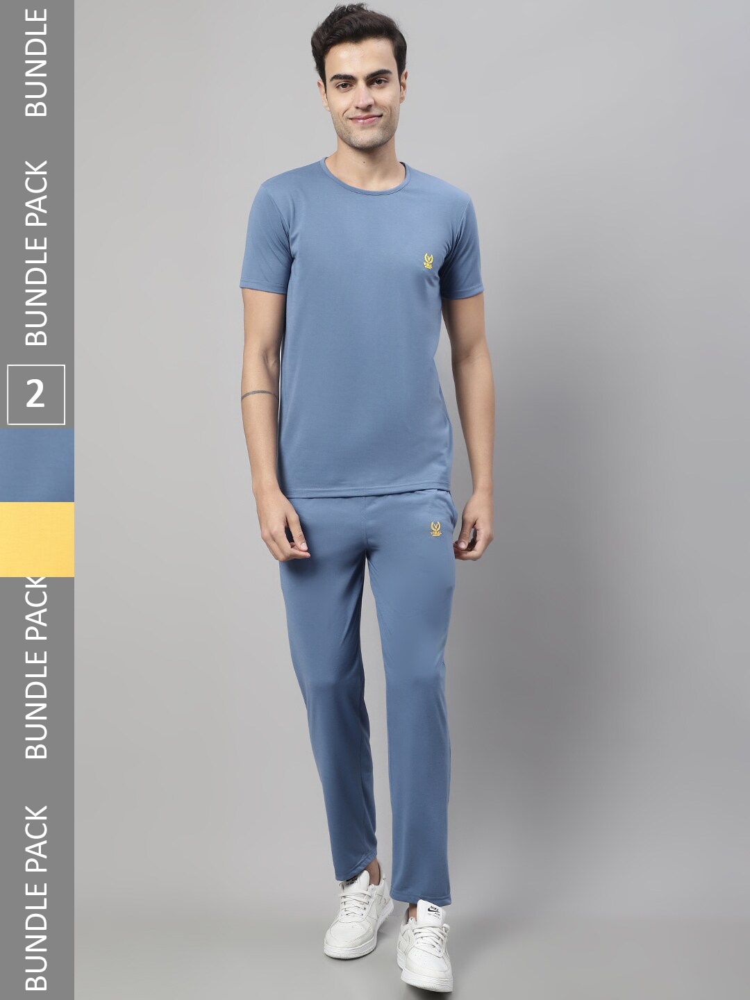 

VIMAL JONNEY Pack Of 2 Printed Sports T-shirt & Track Pants, Blue