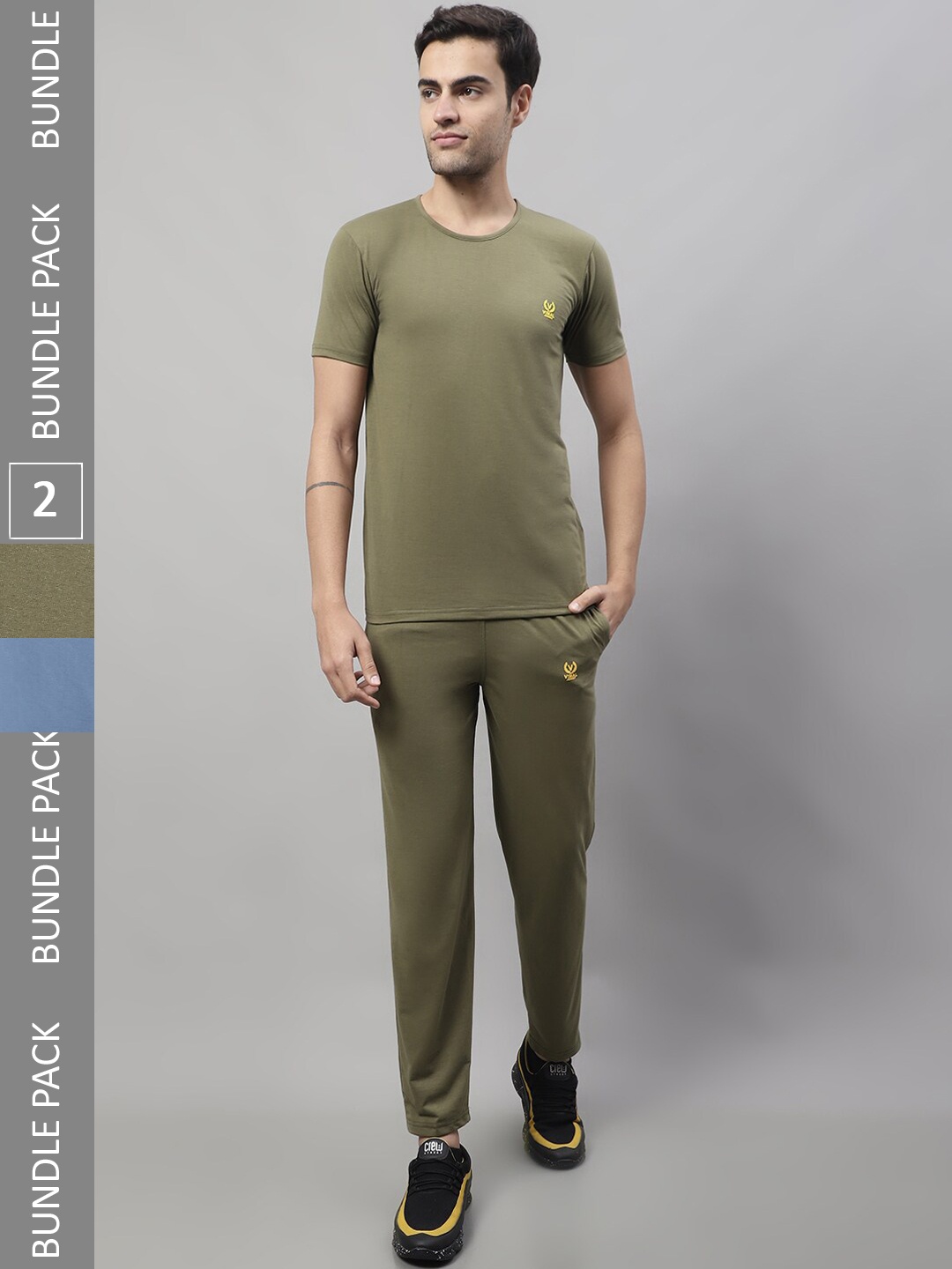 

VIMAL JONNEY Pack of 2 Sports T-shirt & Track Pants, Olive