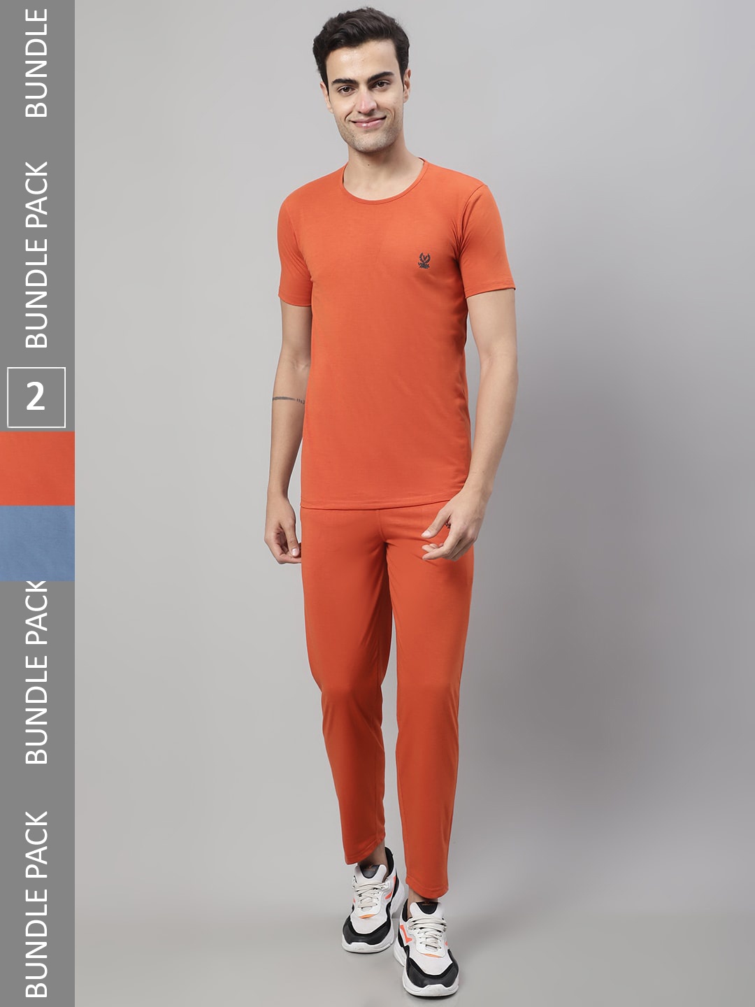 

VIMAL JONNEY Pack Of 2 Sports T-Shirt & Track Pants, Orange