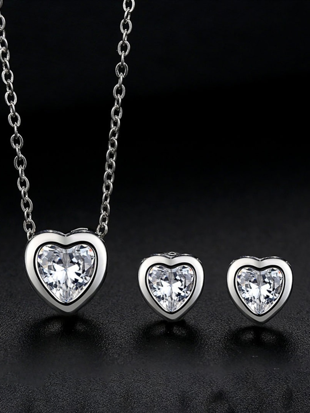 

MYKI Silver-Plated CZ Studded Heart Shape Pendant With Earrings