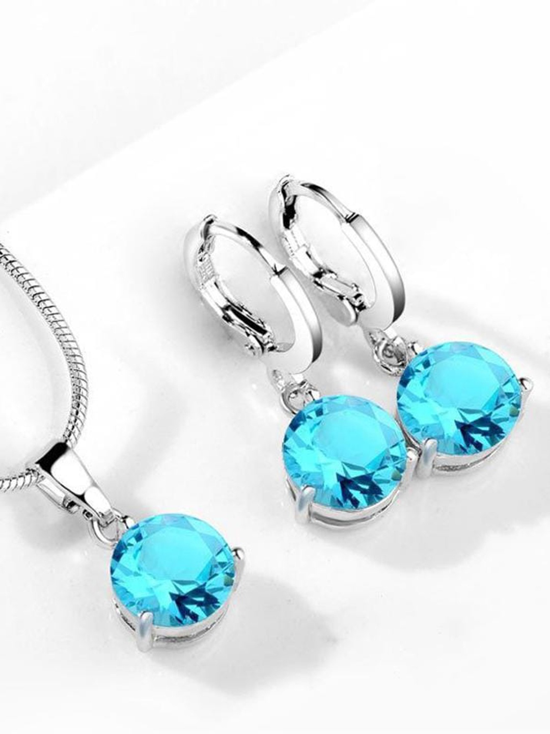 

MYKI Silver-Plated CZ Pendant With Earrings, Blue