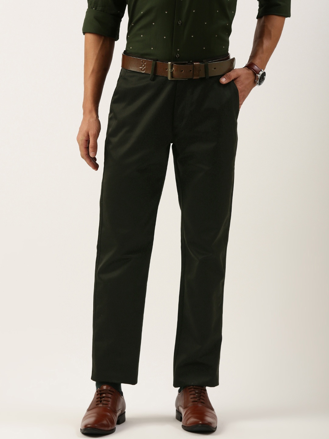 

Peter England Men Slim Fit Chinos Trousers, Olive