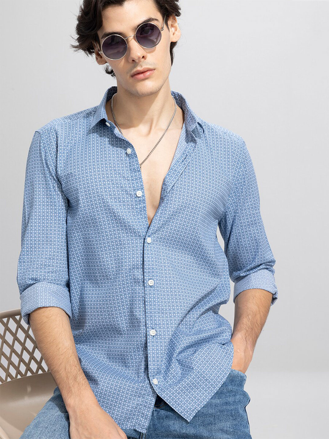 

Snitch Blue Slim Fit Micro Ditsy Printed Cotton Casual Shirt