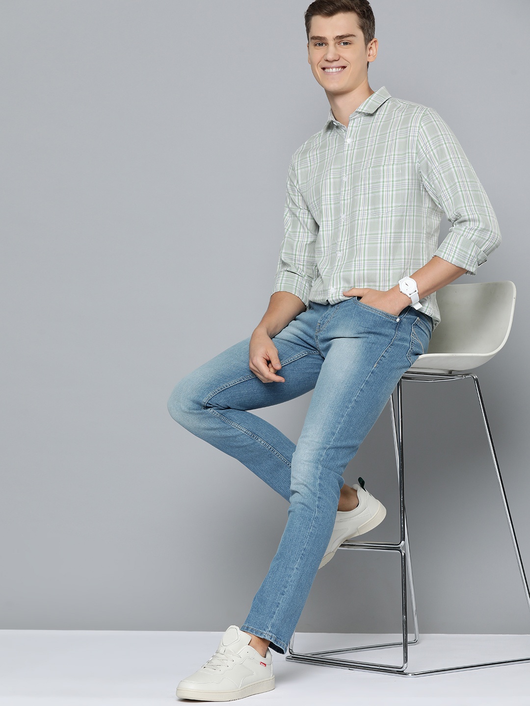 

Mast & Harbour Men Standard Slim Fit Tartan Checked Cotton Casual Shirt, Green