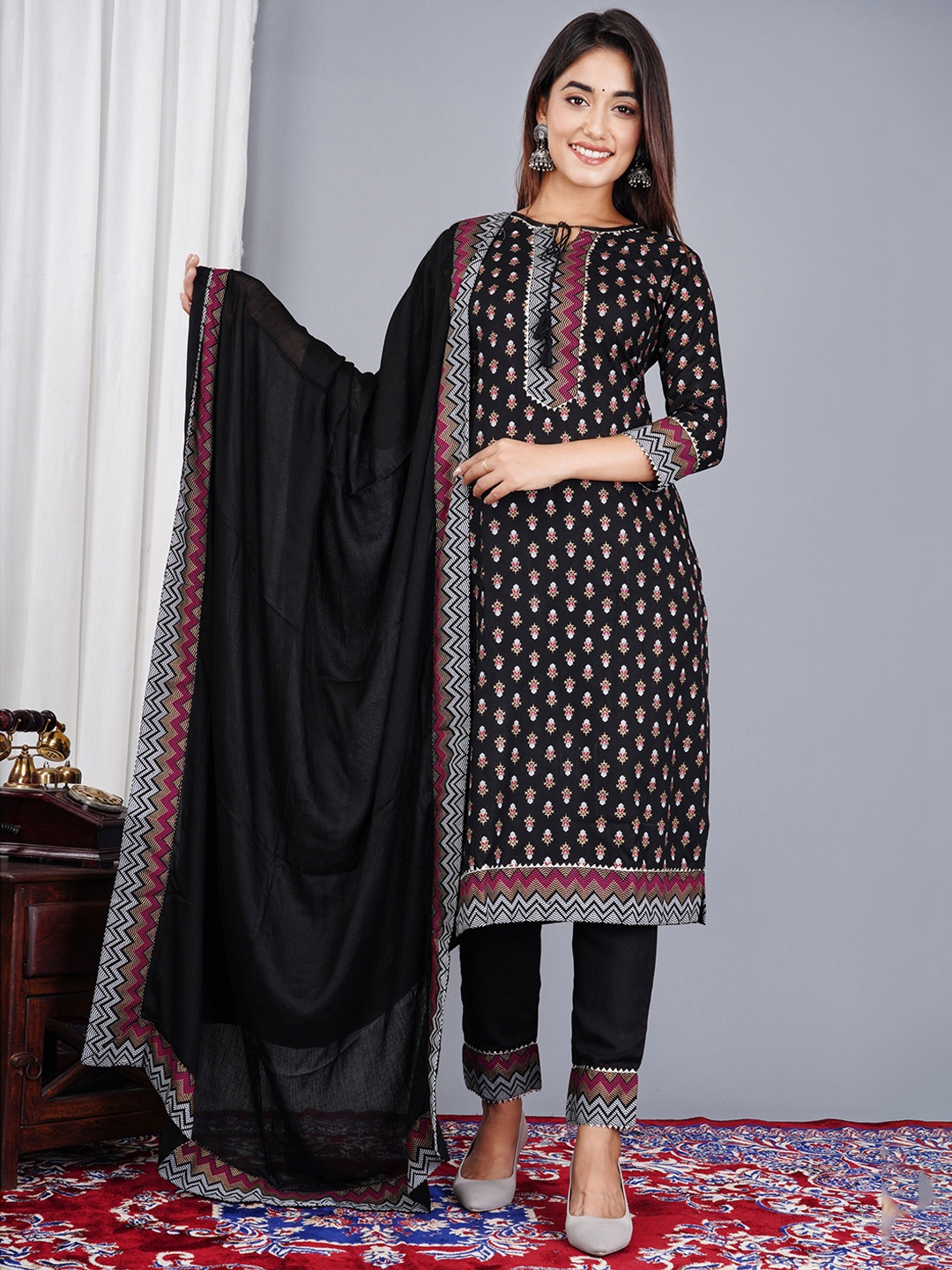 

KALINI Ethnic Motifs Printed Gotta Patti Kurta with Trousers & With Dupatta, Black