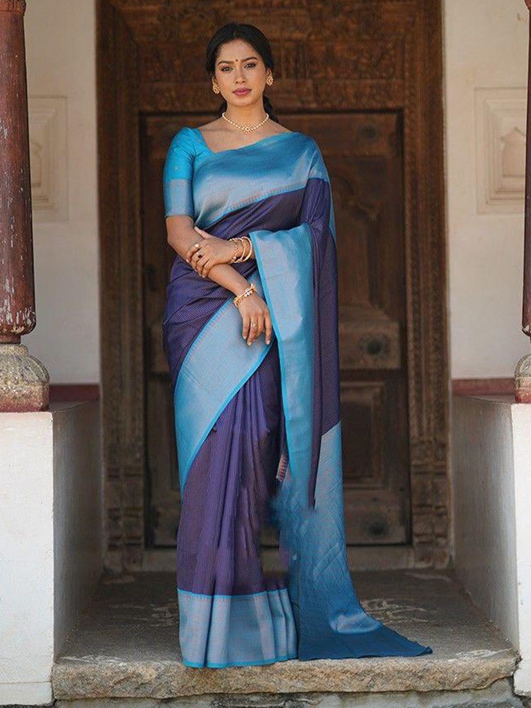 

TIEXA Woven Design Zari Pure Silk Banarasi Saree, Blue