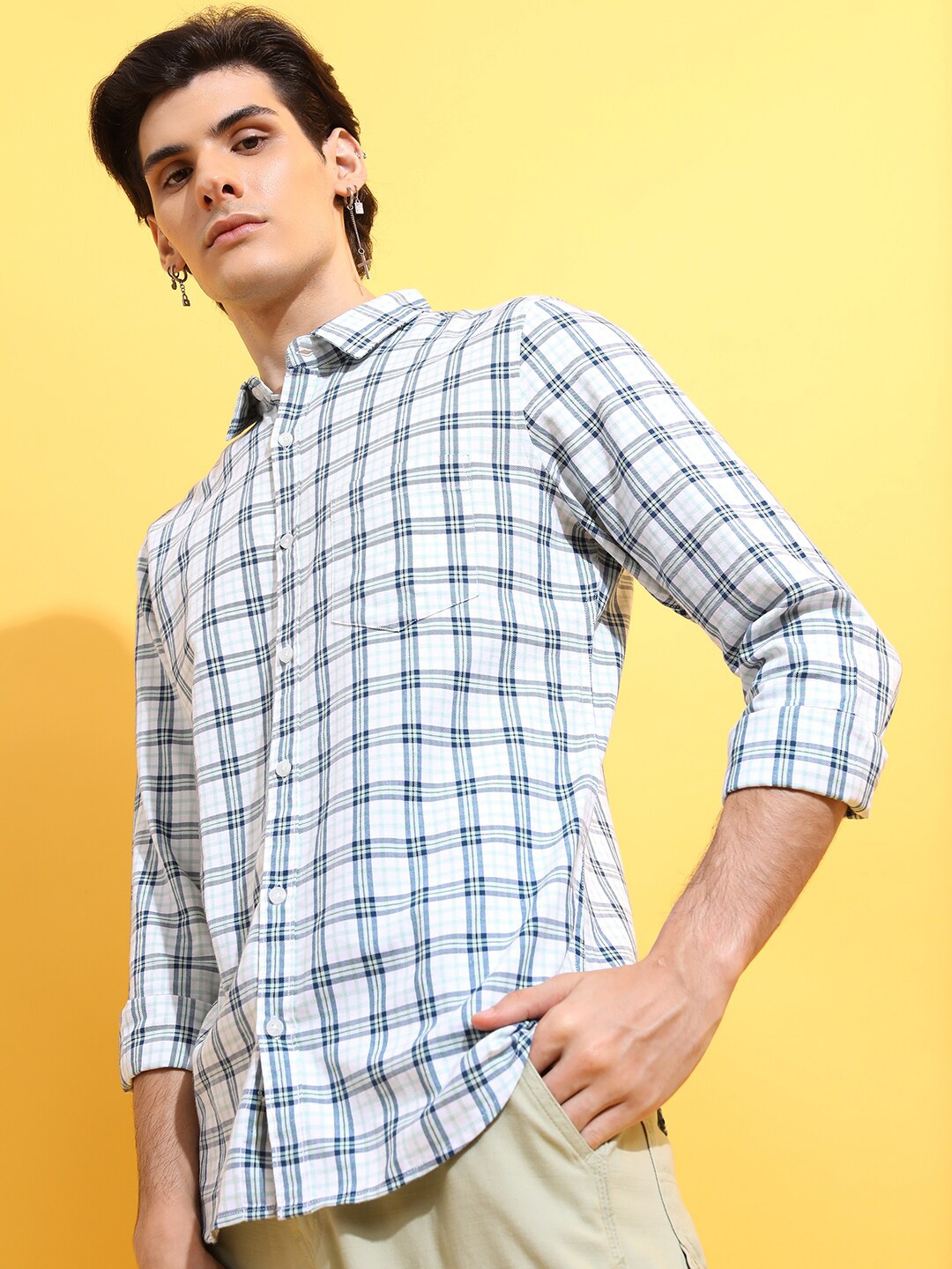 

HIGHLANDER Men Green Slim Fit Opaque Checked Casual Shirt