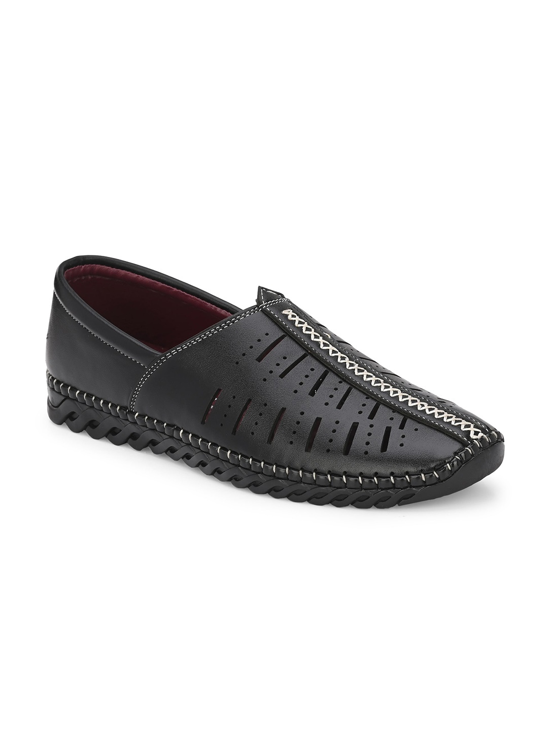 

Azzaro Black Men Lightweight Mojaris With Laser Cuts