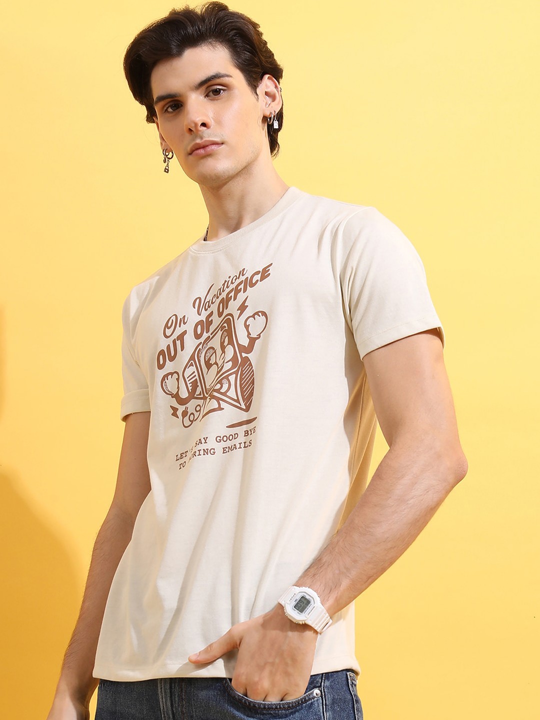 

HIGHLANDER Cream Graphic Printed Relaxed-Fit T-shirt