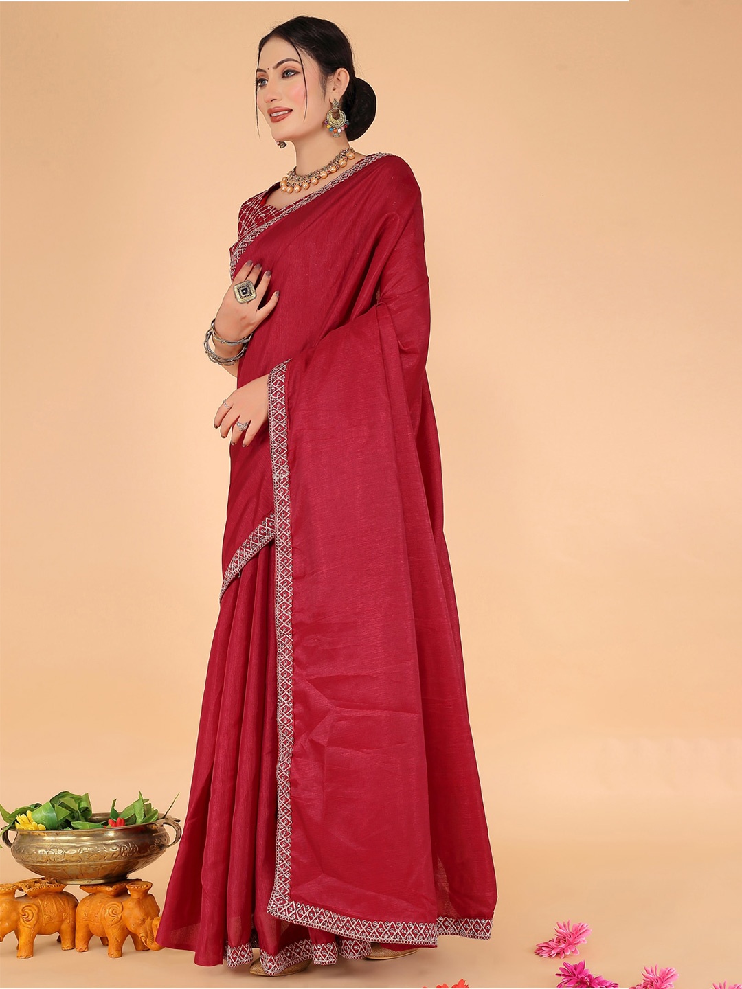 

KALINI Embroidered Art Silk Saree, Maroon