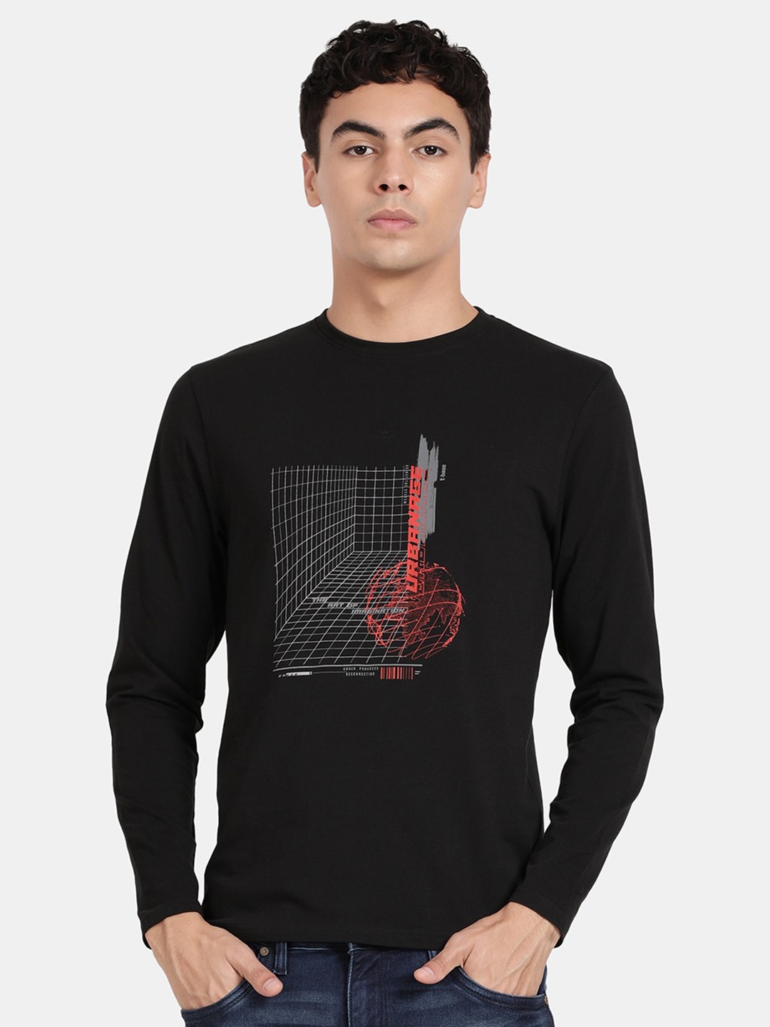 

t-base Graphic Printed T-shirt, Black