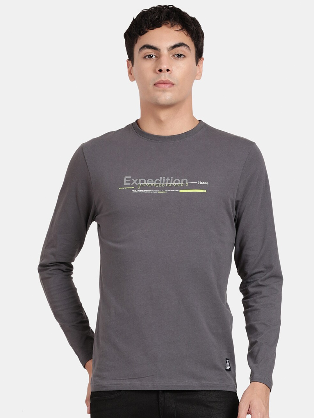 t-base Typography Printed Cotton T-shirt, Grey