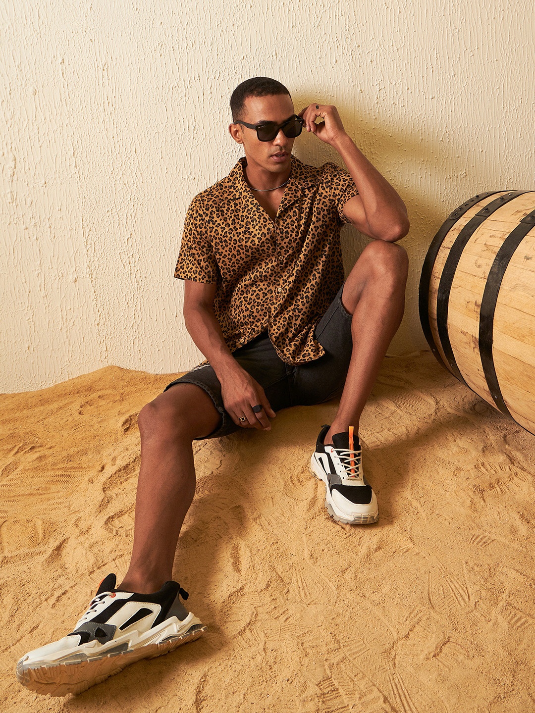 

DENNISON Smart Block Printed Casual Shirt, Brown