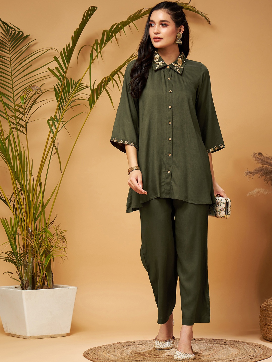 

Shae by SASSAFRAS Zari Embroidered Shirt Collar Tunic Top With Palazzos Co-Ords, Olive