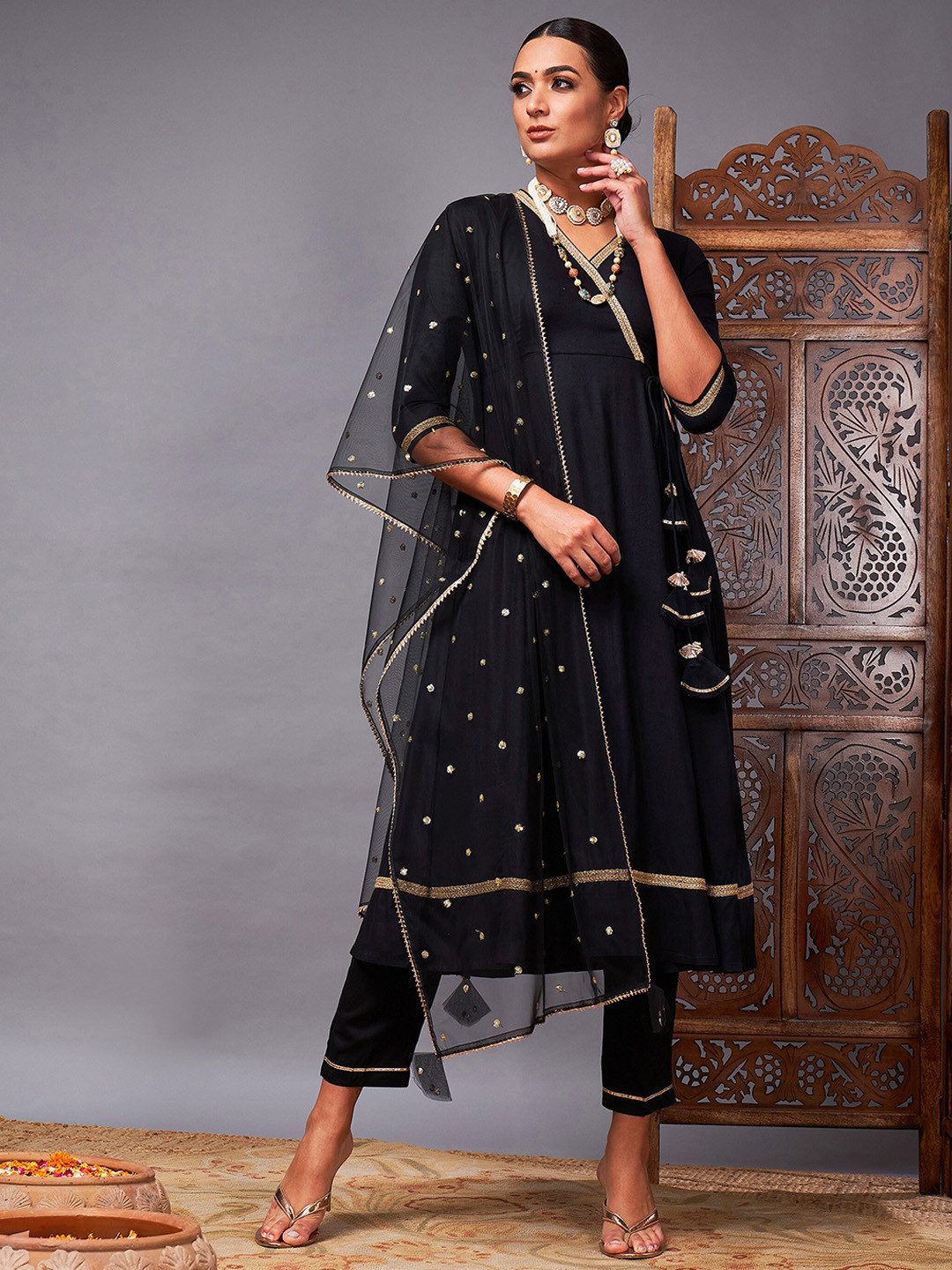 

Shae by SASSAFRAS Black V-Neck Angrakha Kurta with Trousers & Dupatta