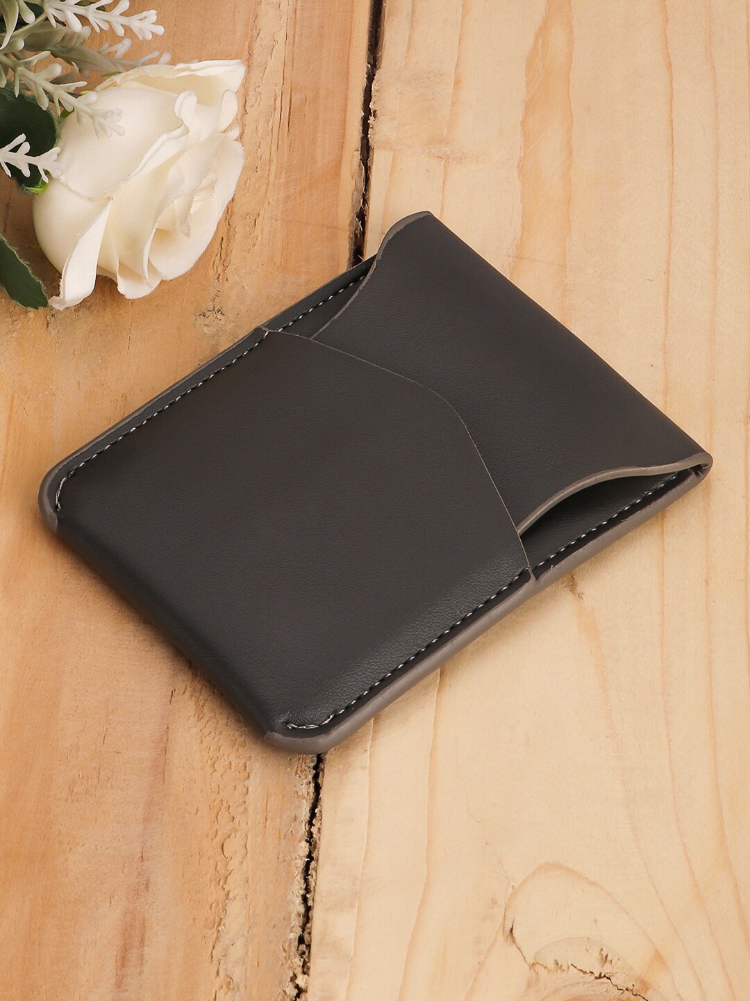 

Roadster Grey Textured Card Holder