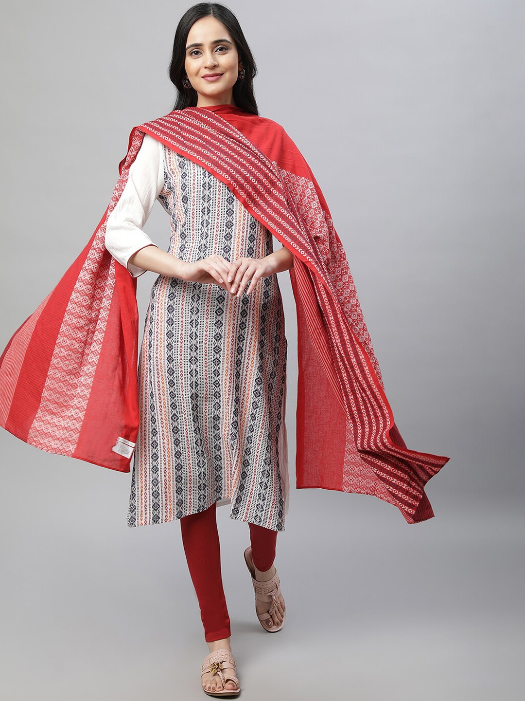 

AURELIA Geometric Printed Pure Cotton Kurta With Trousers & Dupatta, White