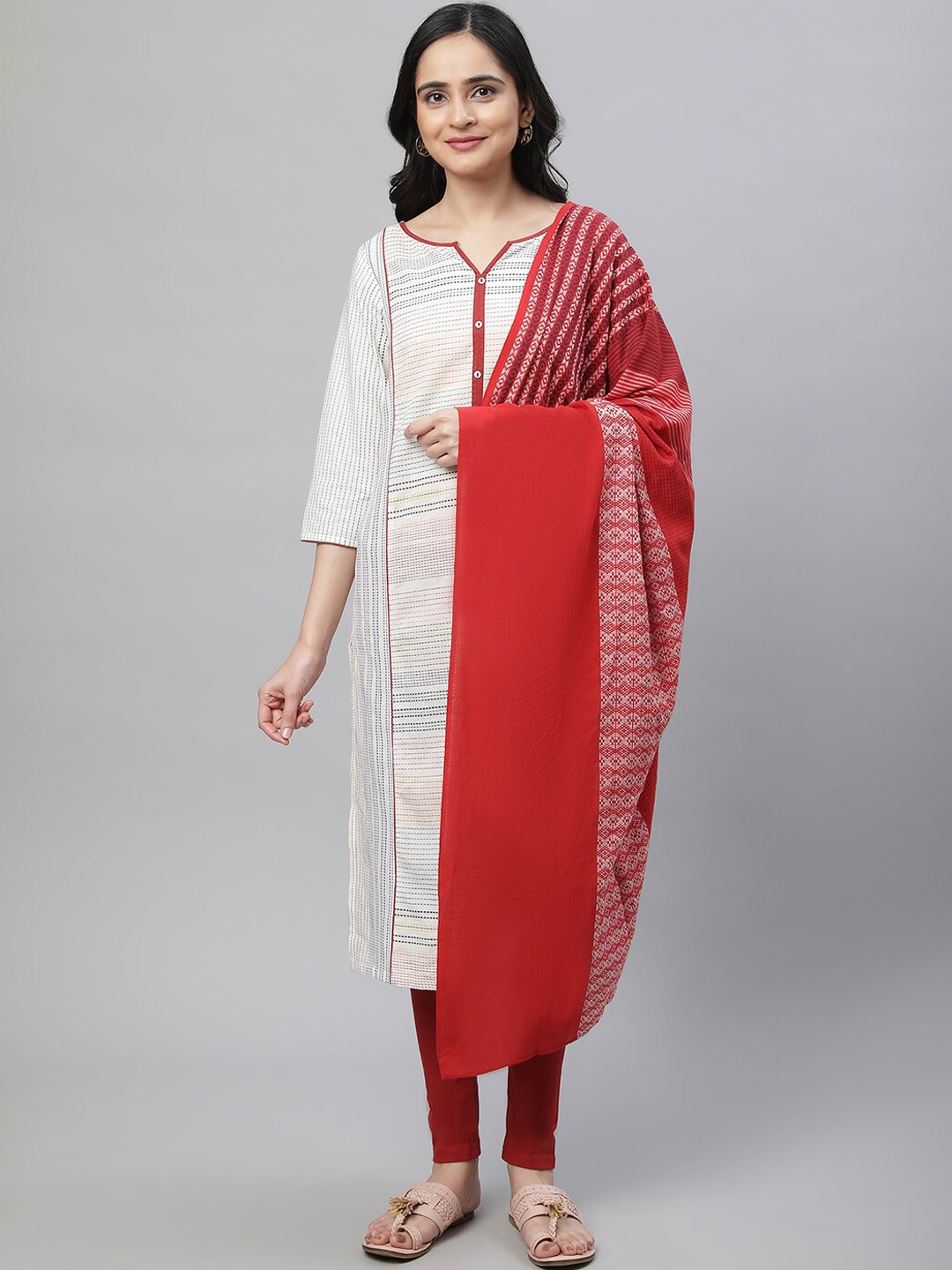 

AURELIA Geometric Printed Regular Kurta With Trousers & Dupatta, White