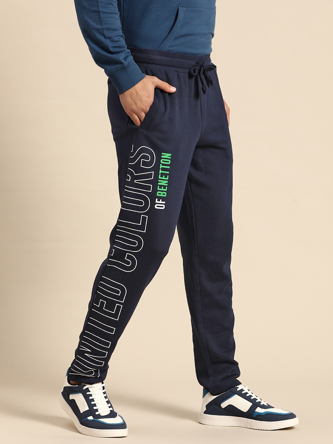 

United Colors of Benetton Men Brand Logo Printed Pure Cotton Track Pants, Navy blue