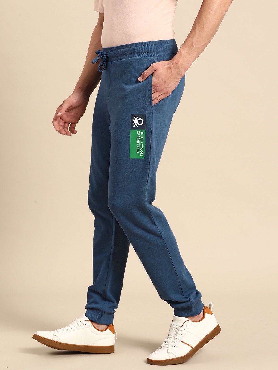 

United Colors of Benetton Men Brand Logo Detail Pure Cotton Joggers, Blue