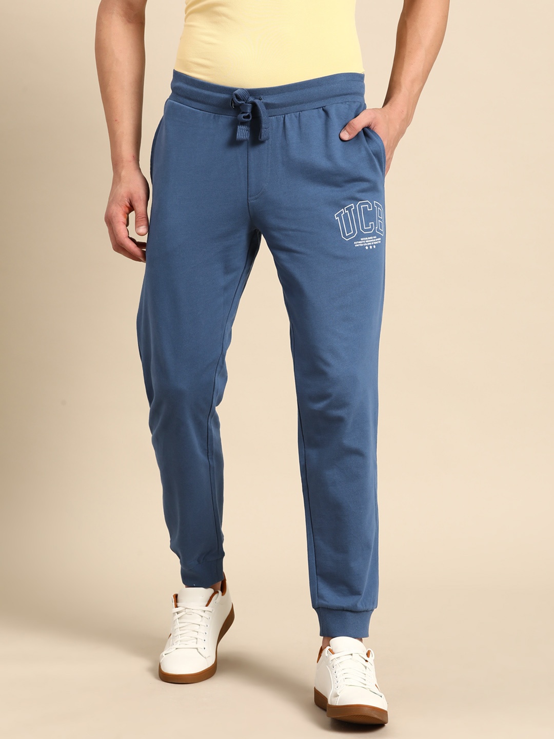 

United Colors of Benetton Men Solid Pure Cotton Joggers, Teal
