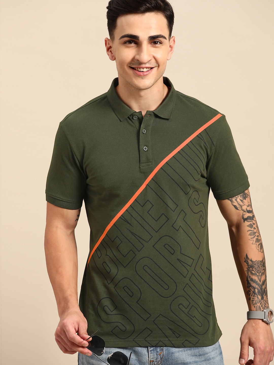 

United Colors of Benetton Men Polo Collar T-shirt, Olive