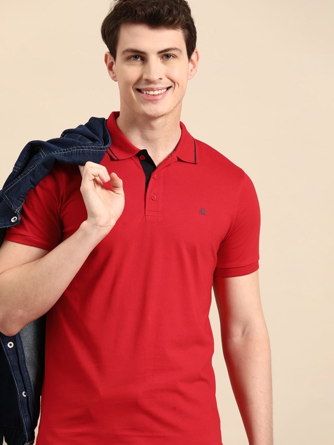 

United Colors of Benetton Men Solid Polo Collar T-shirt, Red
