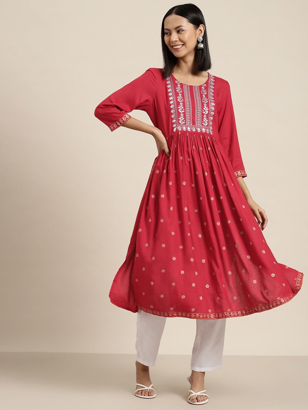 

HERE&NOW Women Embroidered Mirror Work Kurta, Red