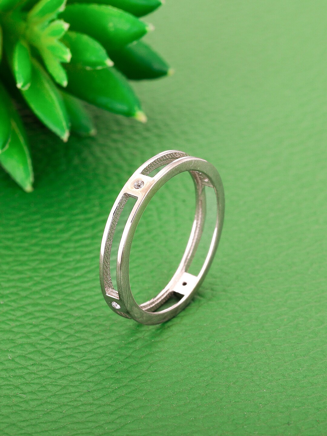 

GIVA 92.5 Sterling Silver Rhodium-Plated & CZ Studded Finger Ring