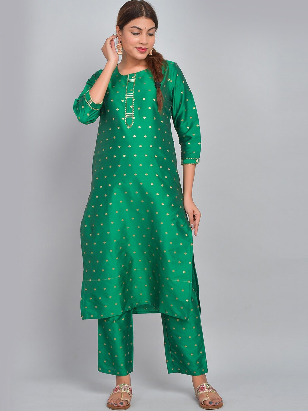 

Riara Ethnic Motifs Woven Design Gotta Patti Kurta With Trousers, Green