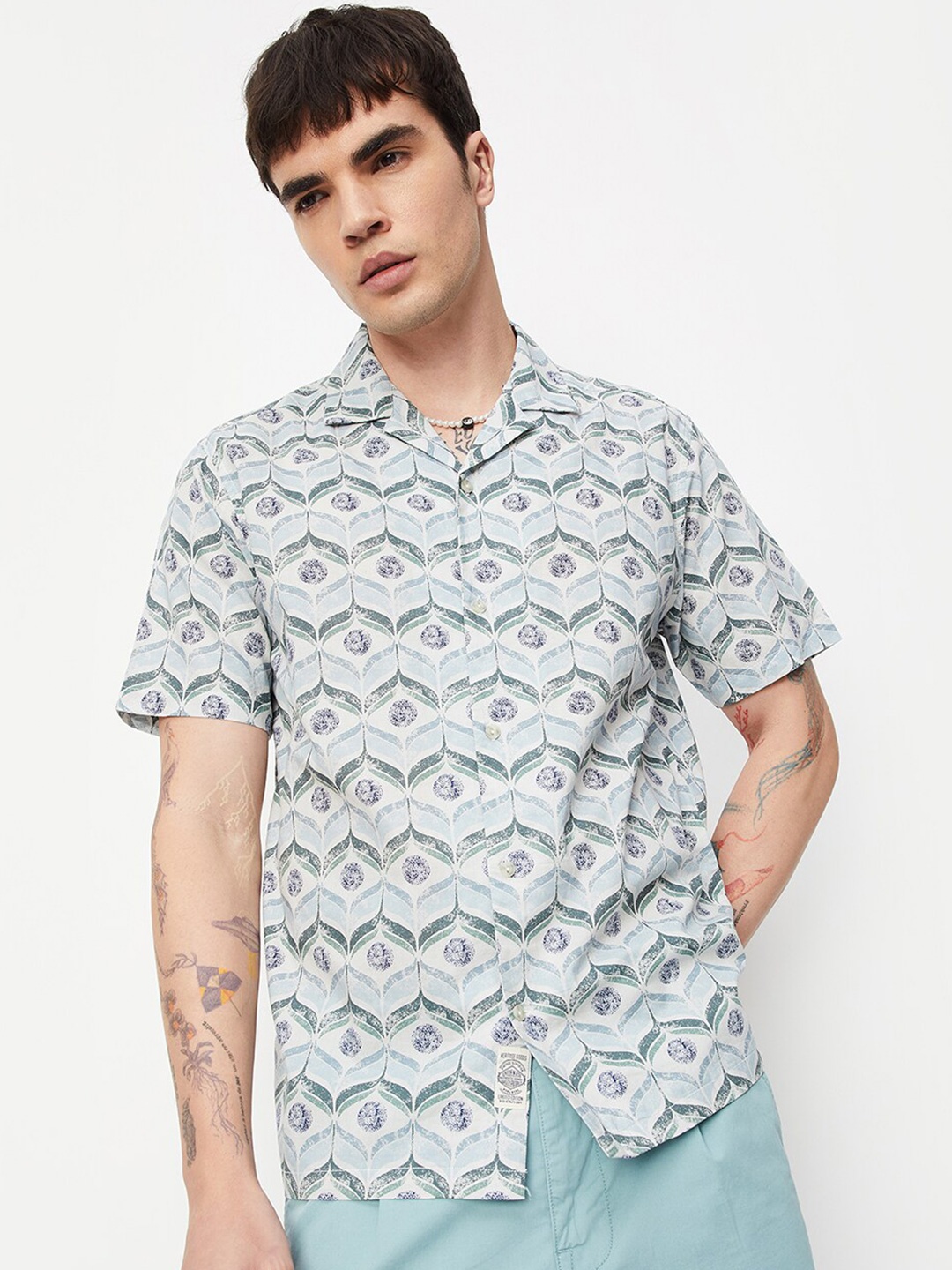 

max Cuban Collar Printed Casual Shirt, Blue