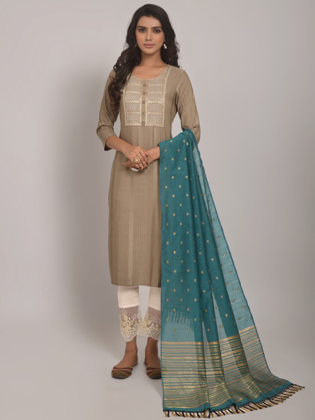 

FAVRIZ Striped Printed Sequined Detail Straight Kurta & Trouser With Dupatta, Brown