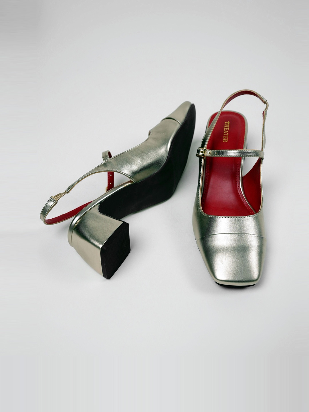 

Theater Women Twiggy BOYFRIENDS Square Toe Block Mules With Backstrap, Gold