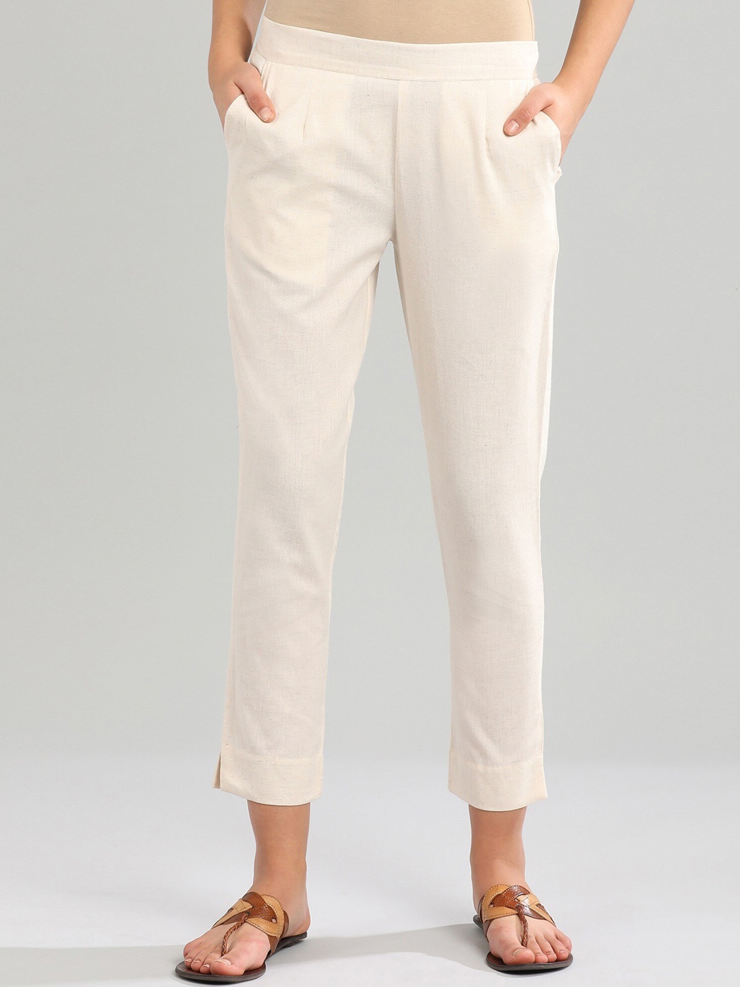 

AURELIA Women Regular Fit Mid-Rise Cropped Casual Trousers, White
