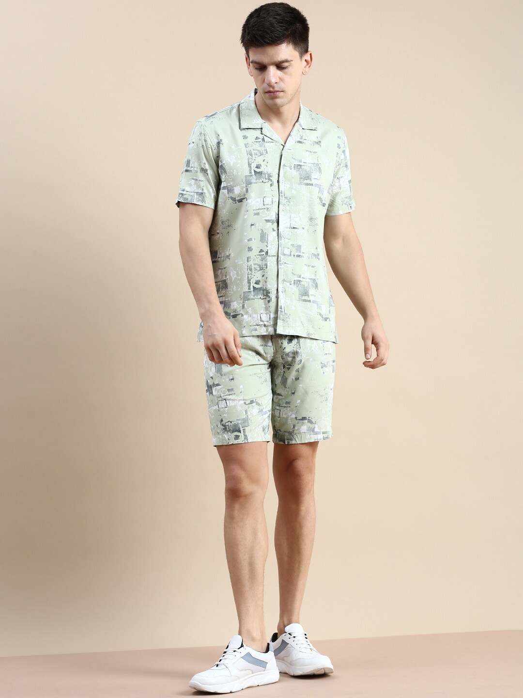 

SHOWOFF Printed Shirt With Shorts, Sea green