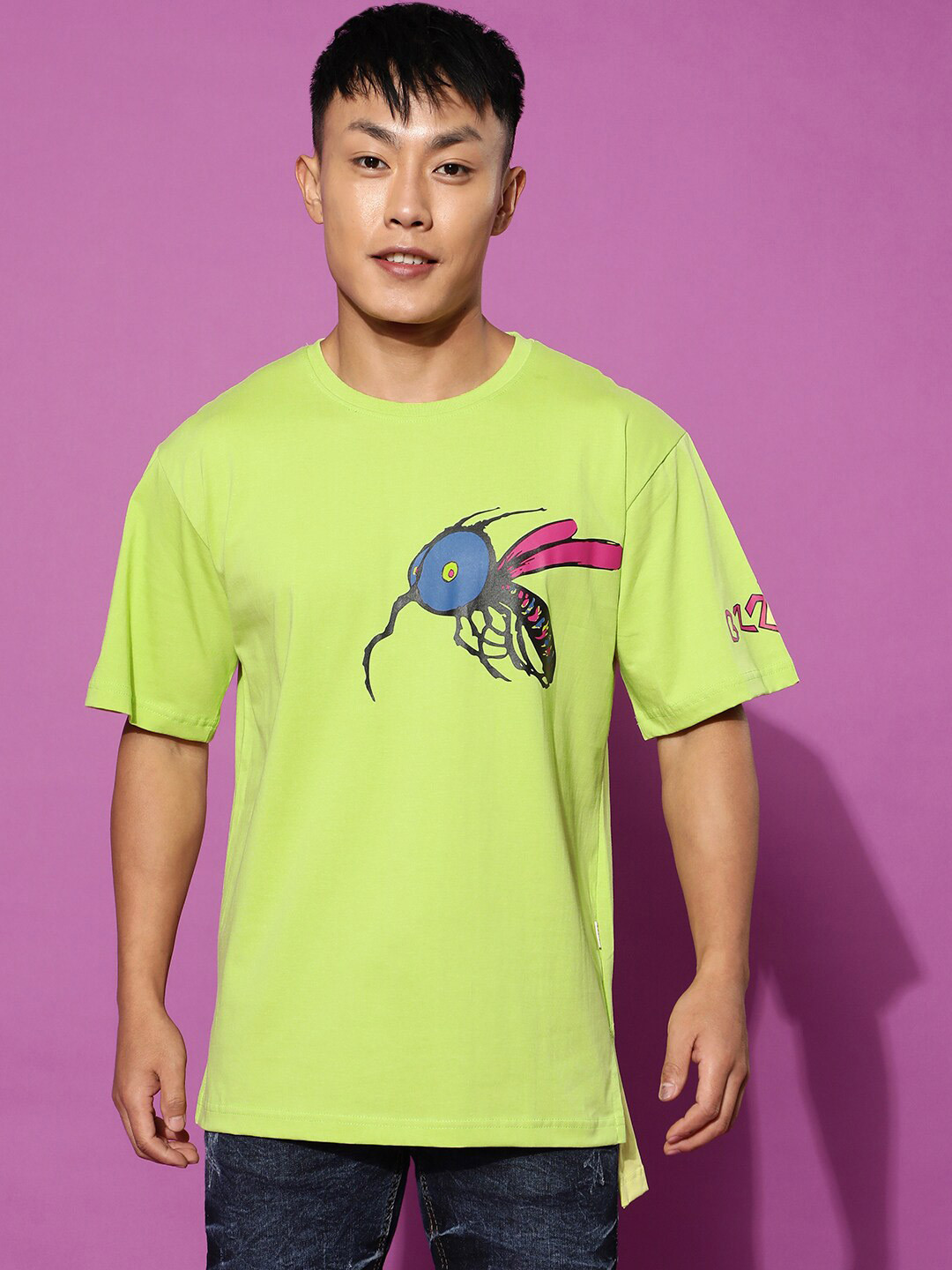 

VEIRDO Lime Green Graphic Printed Cotton T-shirt