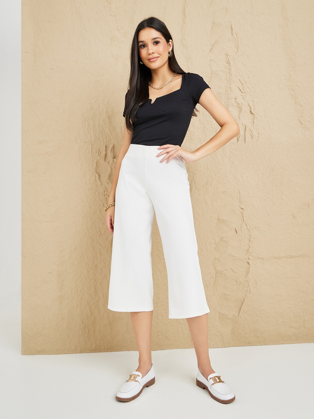 

Styli Women Flared High-Rise Stretchable Culottes, White