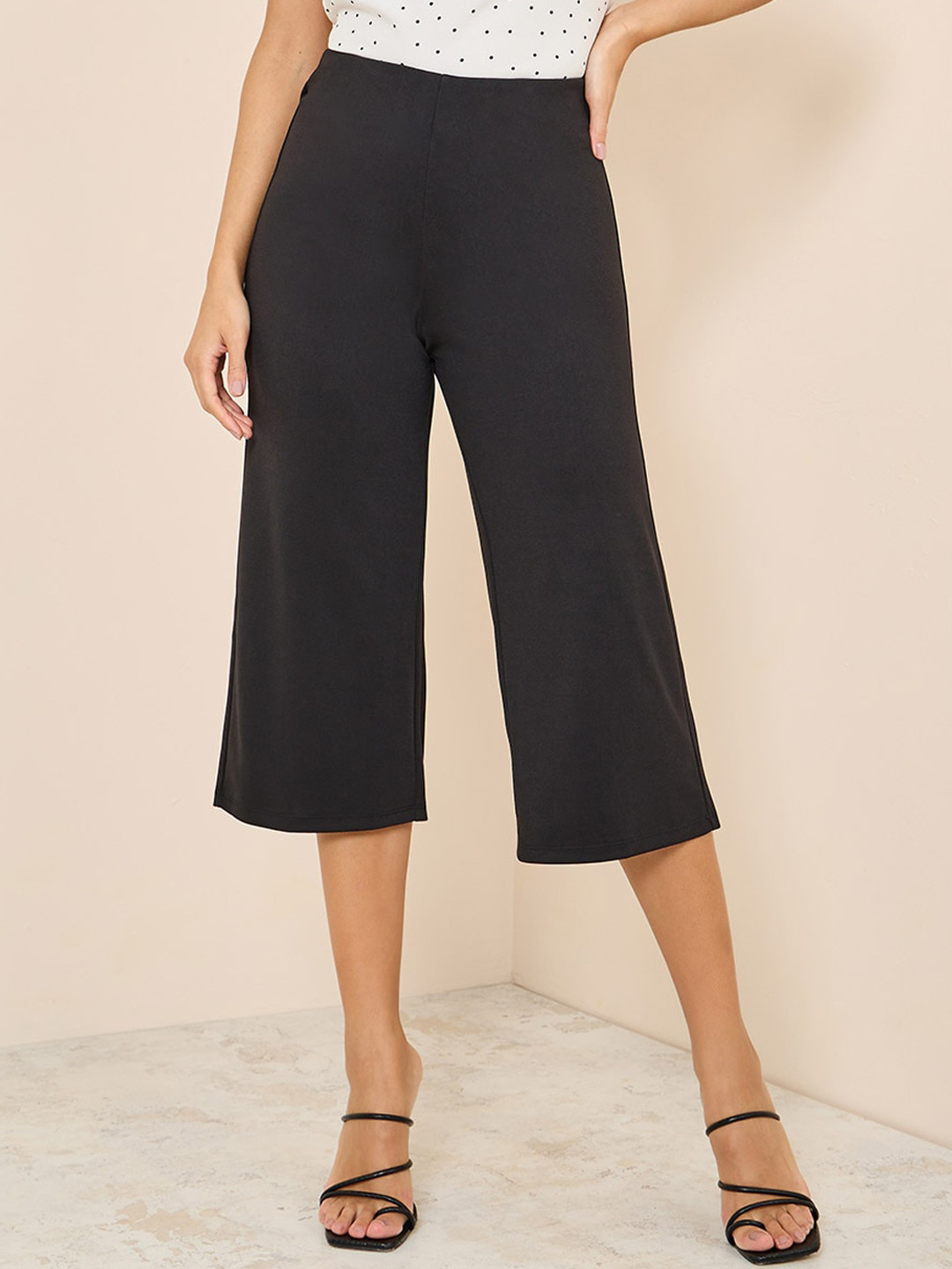 

Styli Women Flared High-Rise Culottes, Black