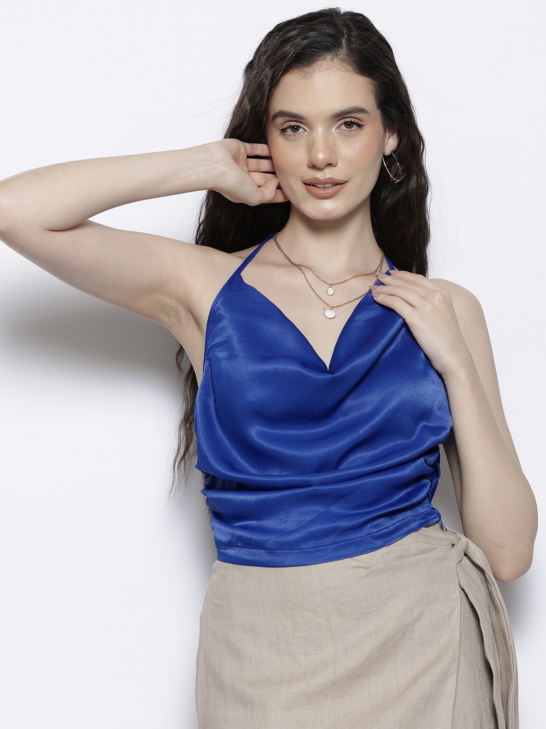 

NA-KD Satin Finish Shoulder Straps Cowl Neck Top, Blue