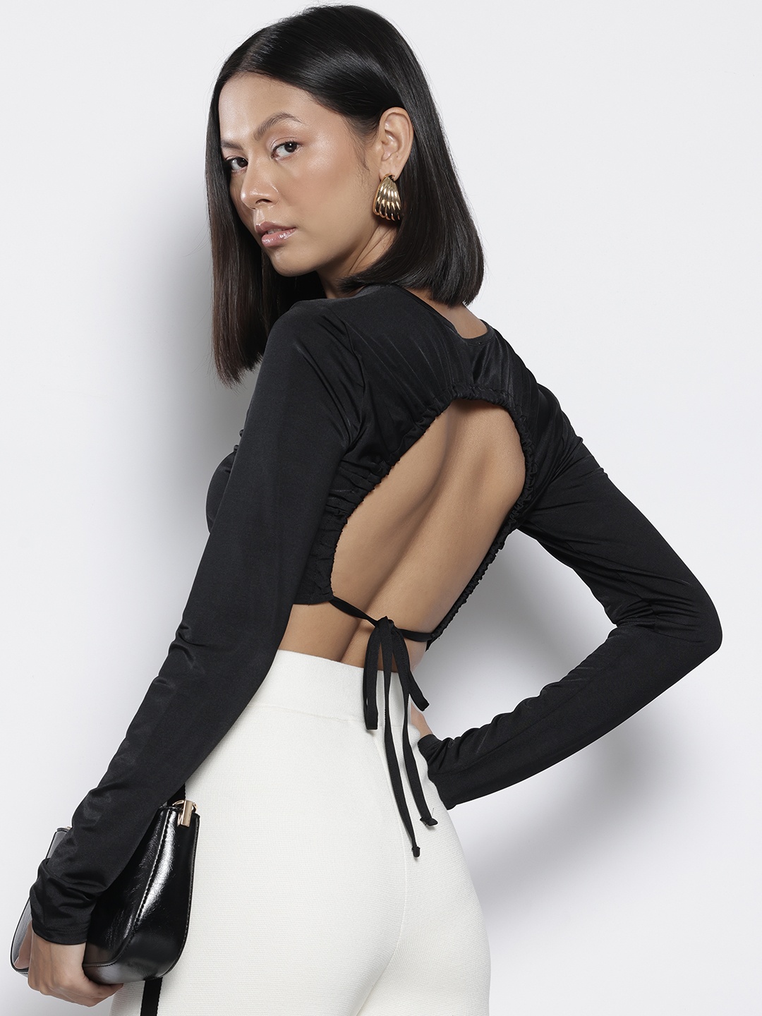 

NA-KD Styled Back Crop Top, Black